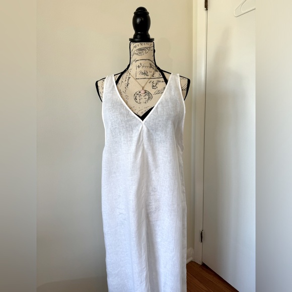 Ref🌻🌻 Linen Dress NWT.   Reformation Monique Dresss Medium White Dress w Slit - Picture 4 of 9